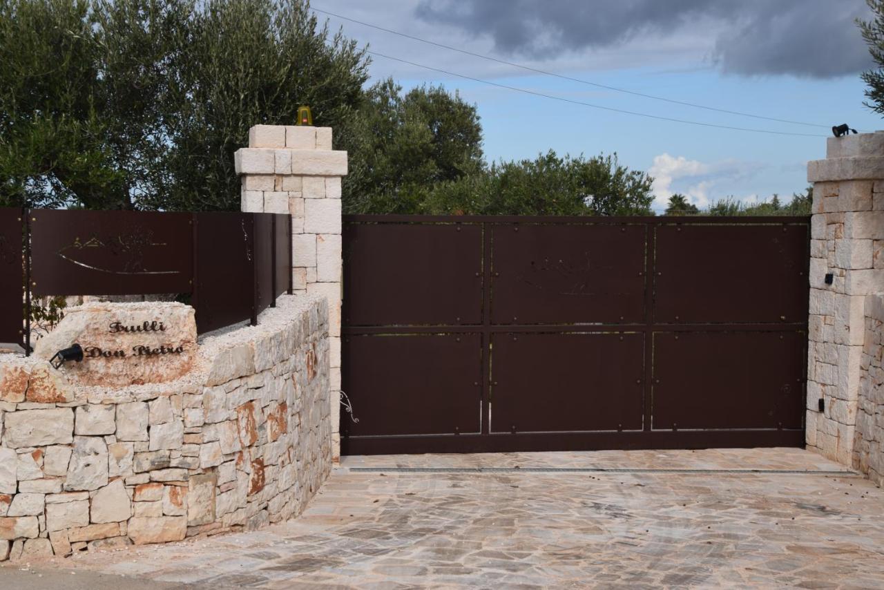 Hostal Trulli Don Pietro Castellana Grotte Exterior foto